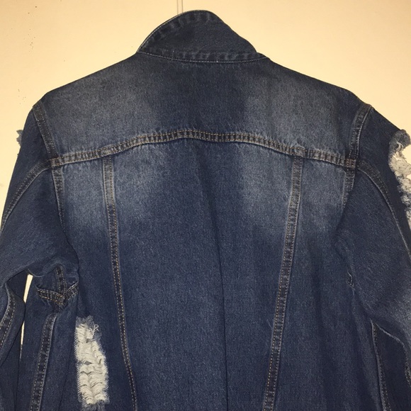 Artsy Distressed jean jacket - Picture 4 of 5